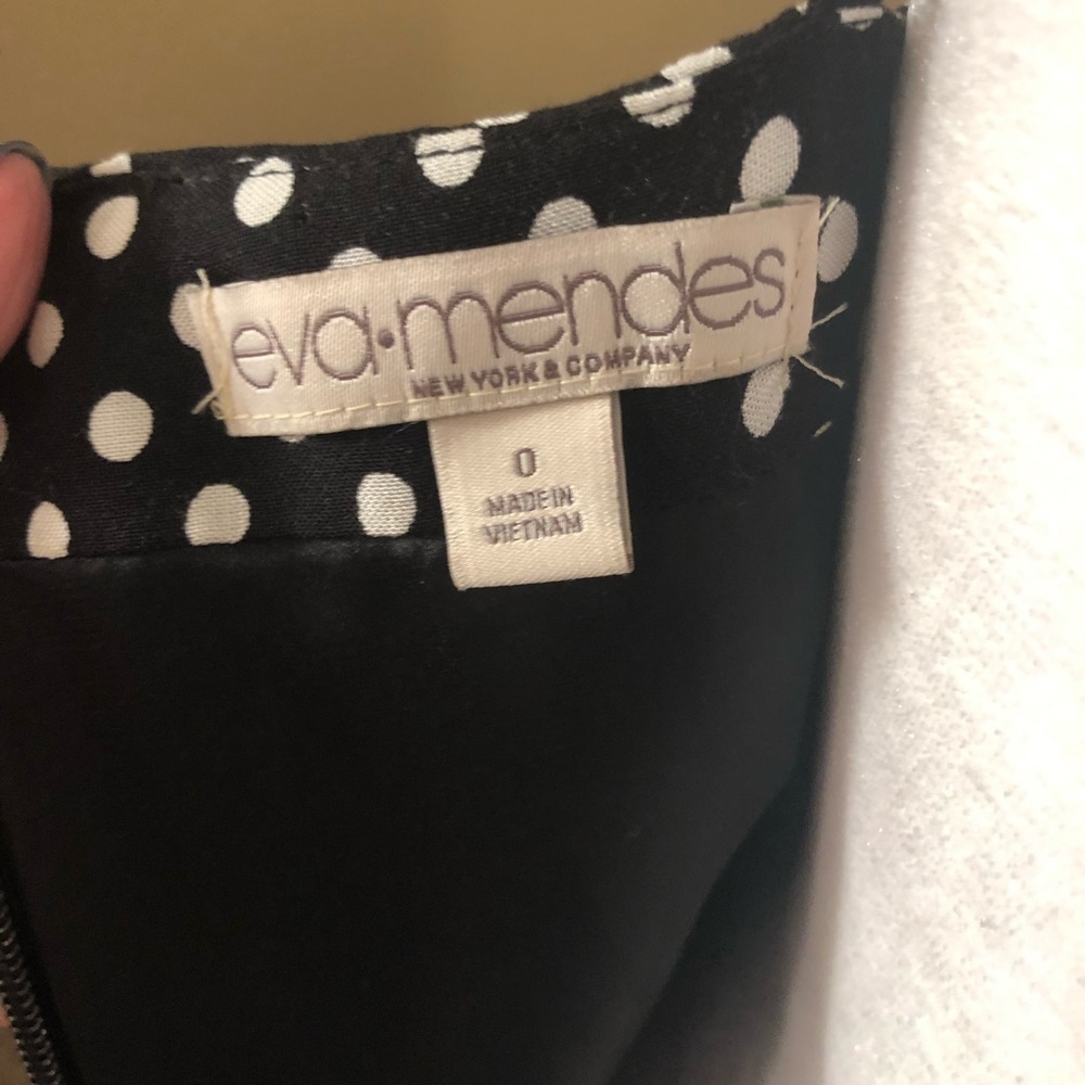 Eva Mendes Black/Cream Dress Size 0 NWOT - Picture 5 of 6